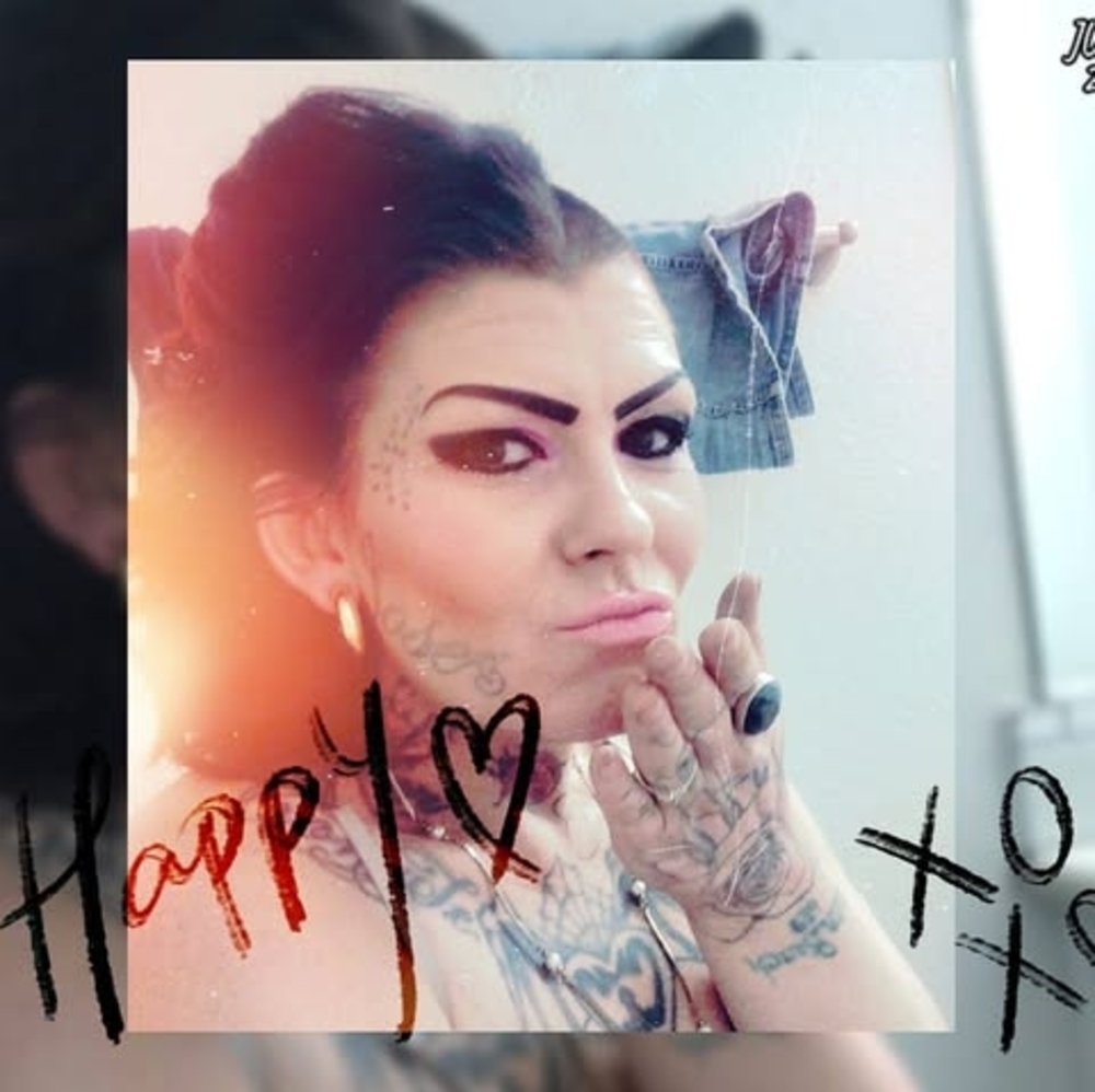 Meet your Posher, Tara